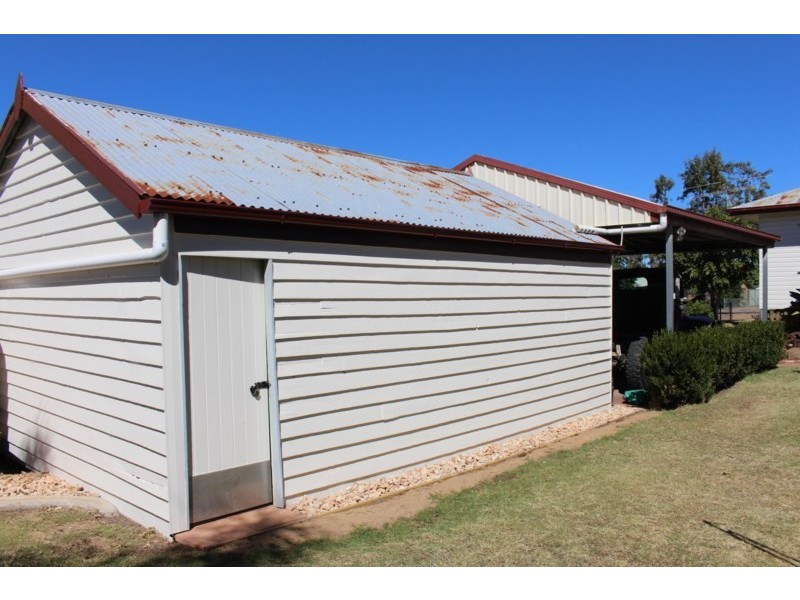 7 Hume Street, Pittsworth QLD 4356