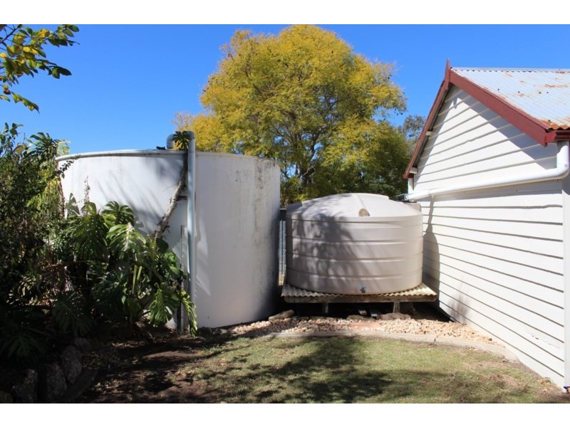 7 Hume Street, Pittsworth QLD 4356