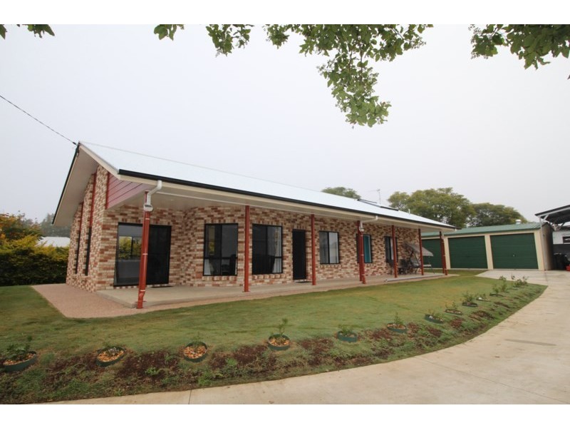 11 Steele, Pittsworth QLD 4356