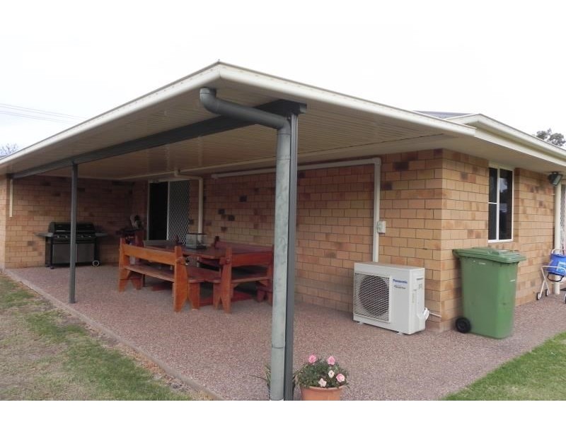 23 Perham Street, Pittsworth QLD 4356