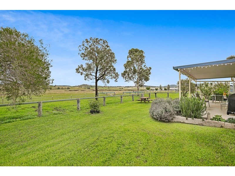 34 Lipp Road, Greenmount East QLD 4359