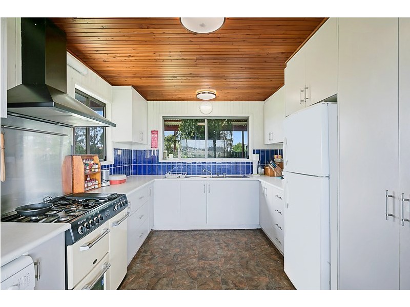 34 Lipp Road, Greenmount East QLD 4359
