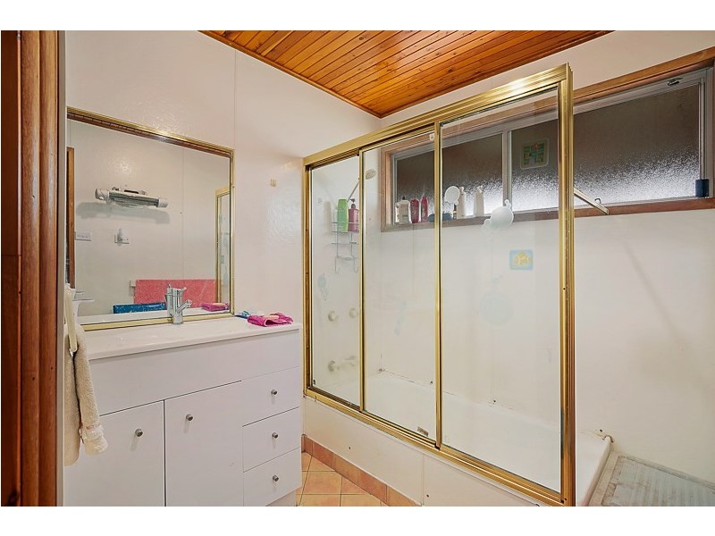 34 Lipp Road, Greenmount East QLD 4359