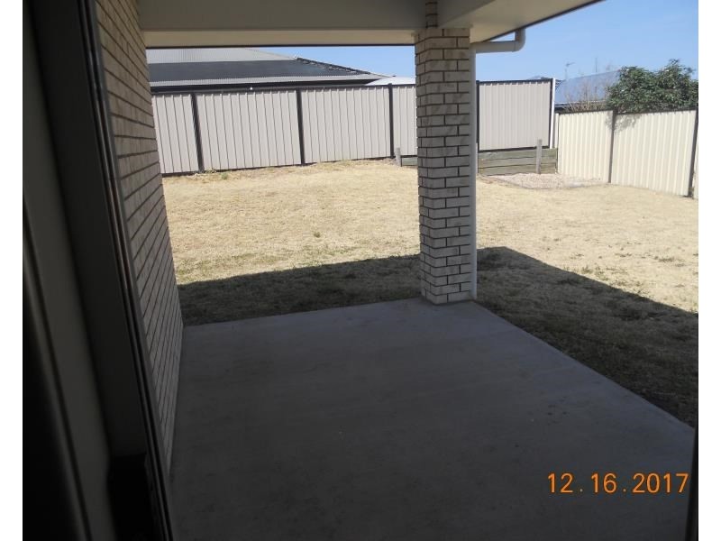 11 Colbar St, Pittsworth, Pittsworth QLD 4356