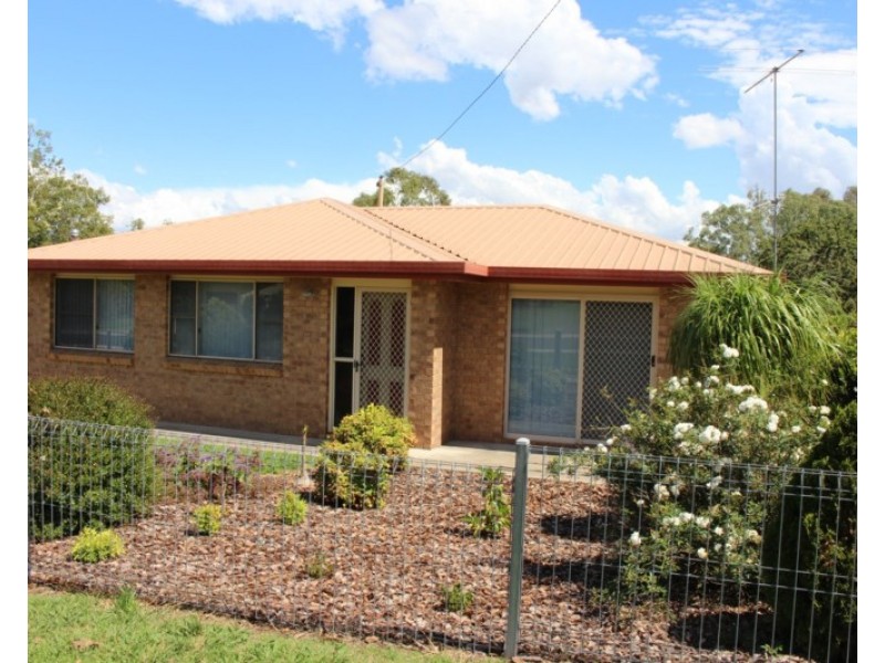 2A Copp Street, Pittsworth QLD 4356