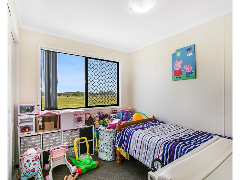 337 Linthorpe Valley Road, Southbrook QLD 4363