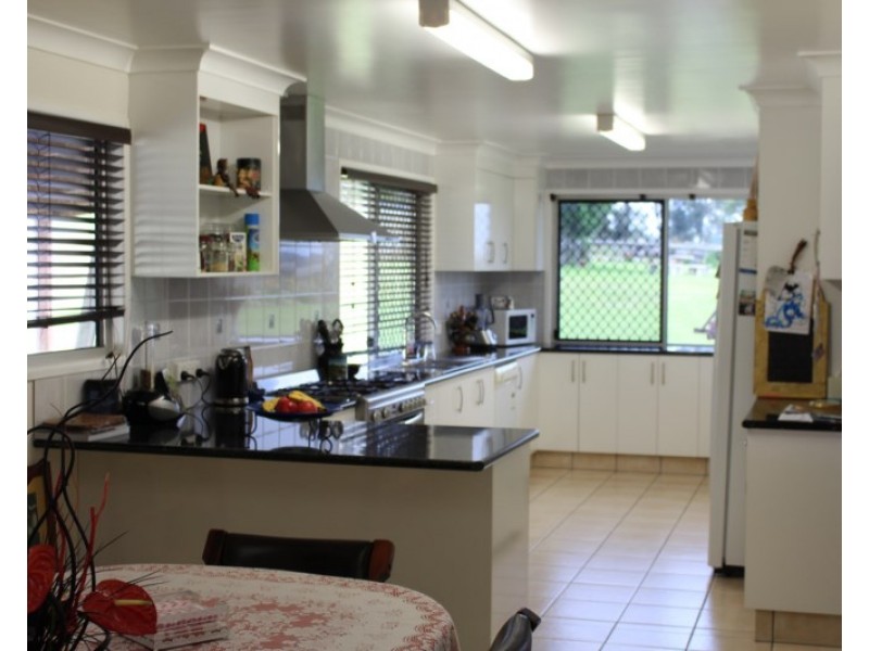 230 Wolskis Road, Mannuem QLD 4610