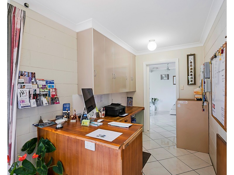 1 McIntyre Street, Pittsworth QLD 4356