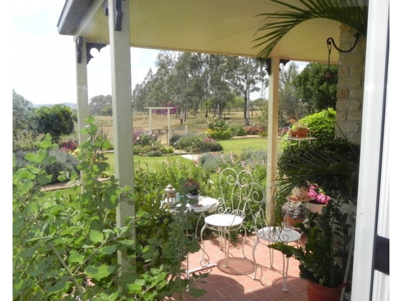 438 Berghofers Road, Athol QLD 4350