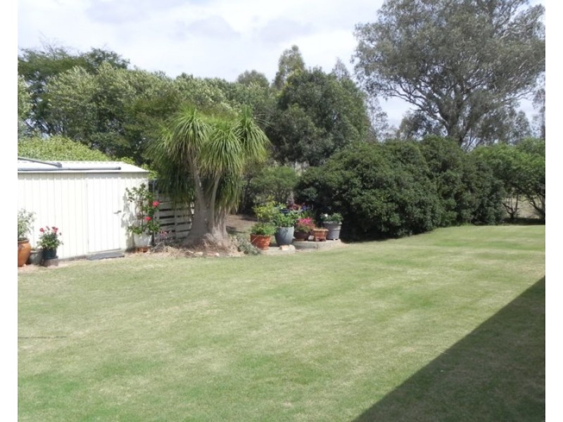 438 Berghofers Road, Athol QLD 4350
