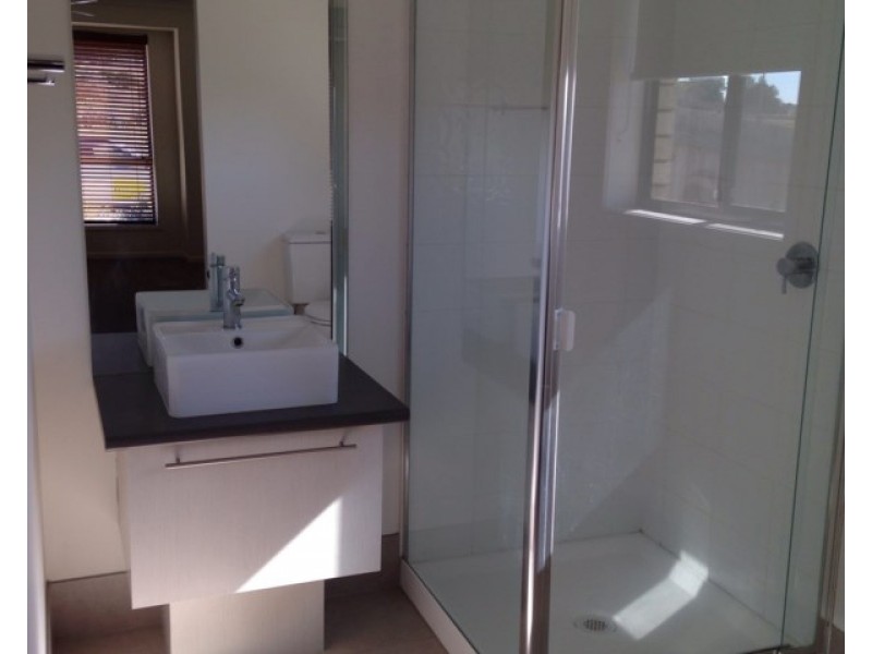 4 Stanley Close, Pittsworth QLD 4356