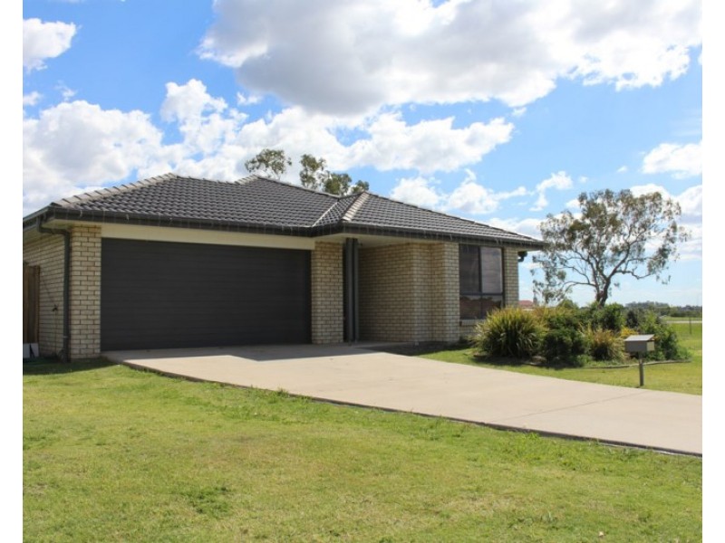 4 Stanley Close, Pittsworth QLD 4356