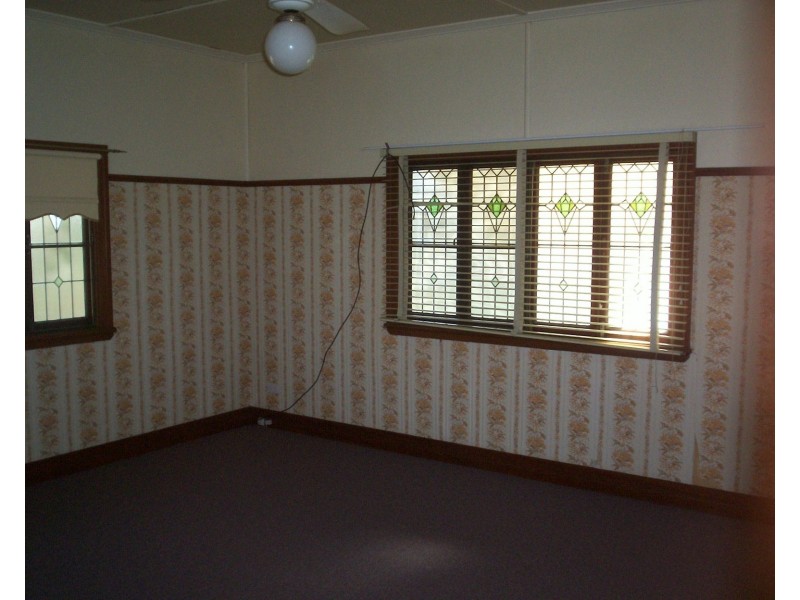 34 Murray Street, Pittsworth QLD 4356