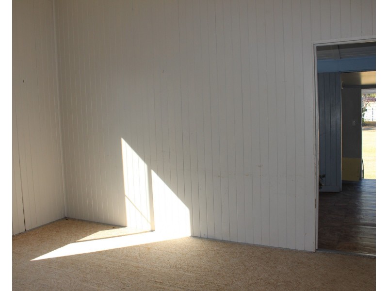 20 Well Street, Pittsworth QLD 4356