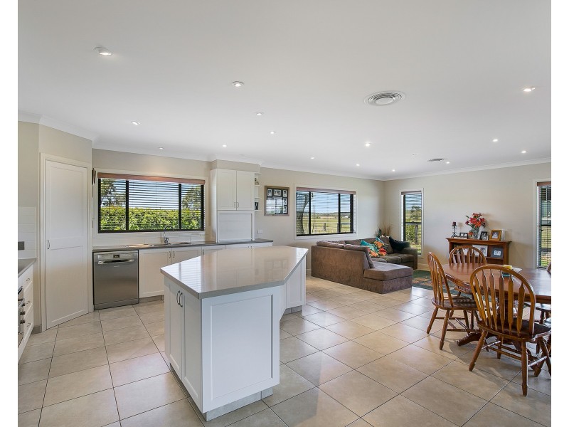 192 Toowoomba Road, Pittsworth QLD 4356