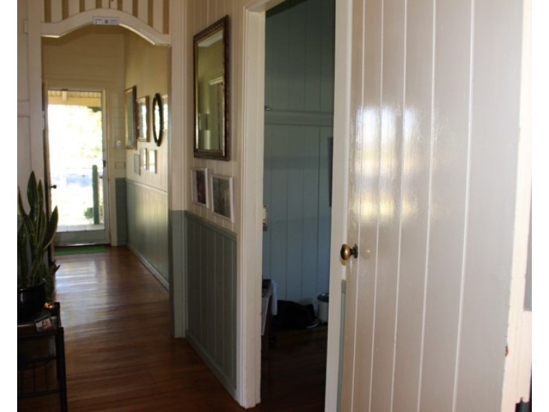 51 Hadley Street, Pittsworth QLD 4356