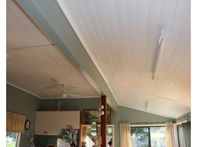 51 Hadley Street, Pittsworth QLD 4356