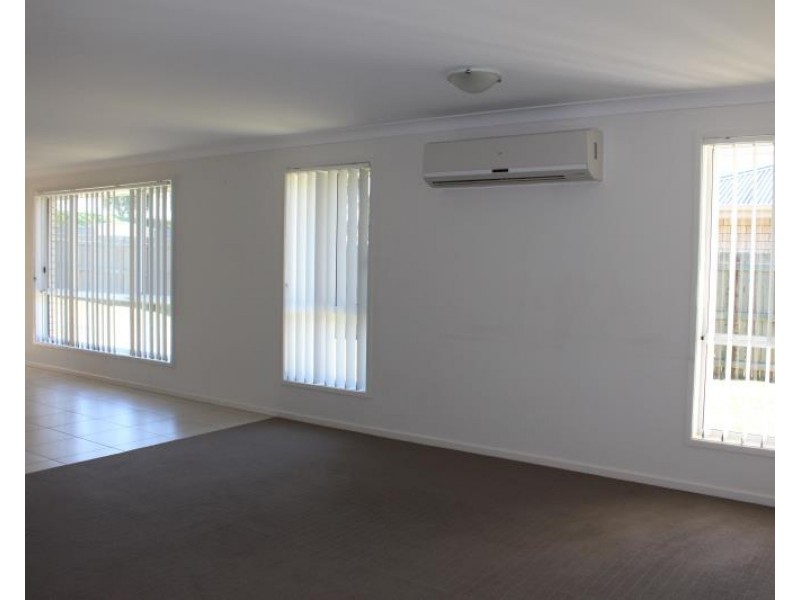 58 Stanley Street, Pittsworth QLD 4356