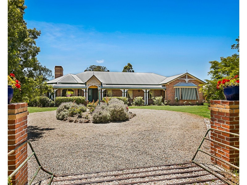 421 Hodgson Vale Road, Hodgson Vale QLD 4352