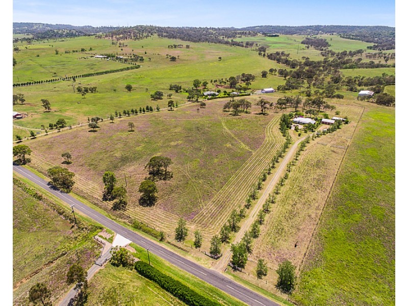 421 Hodgson Vale Road, Hodgson Vale QLD 4352