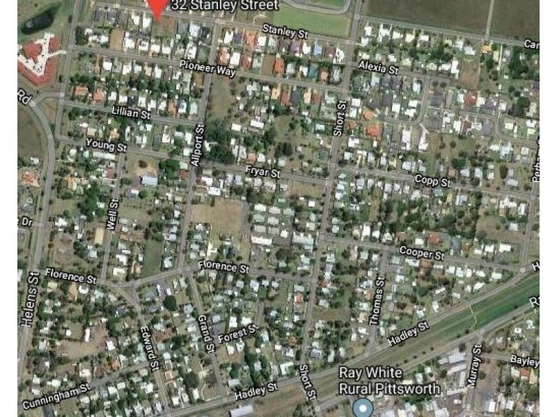 32 Stanley Street, Pittsworth QLD 4356