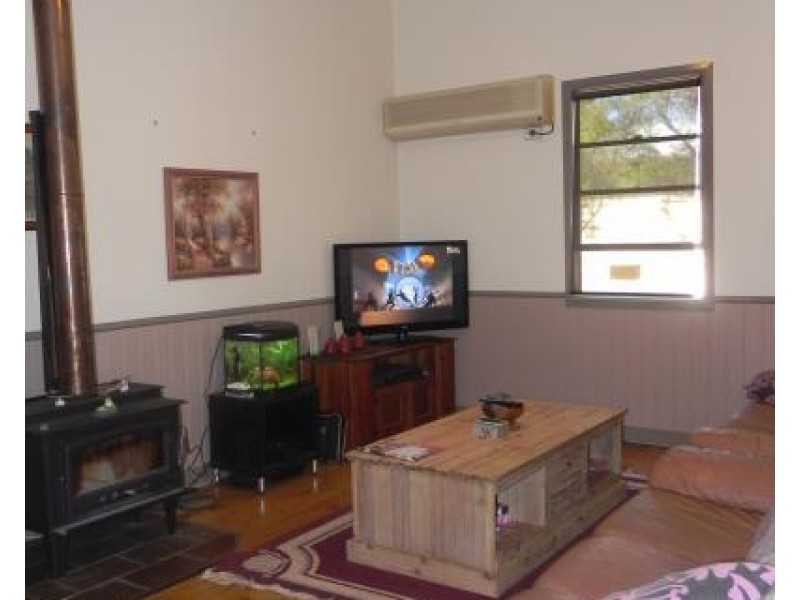 53 Murray Street, Pittsworth QLD 4356