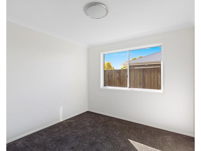 2/7 Weale Street, Pittsworth QLD 4356