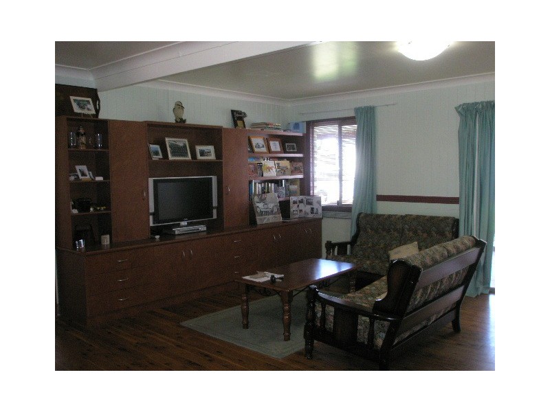 39 Main, Pittsworth QLD 4356