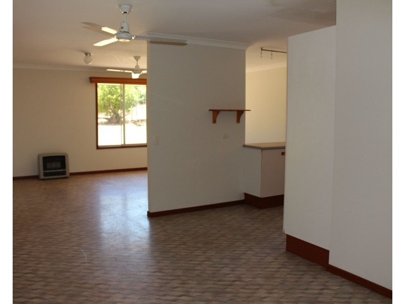 21-23 Sterling, Southbrook QLD 4363