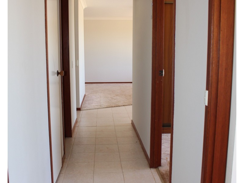 21-23 Sterling, Southbrook QLD 4363