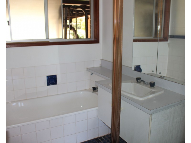 21-23 Sterling, Southbrook QLD 4363