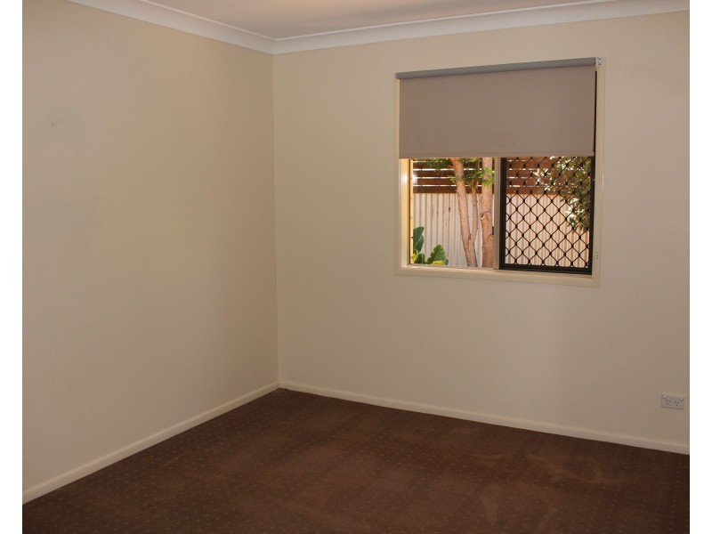 10 Frizzell, Southbrook QLD 4363