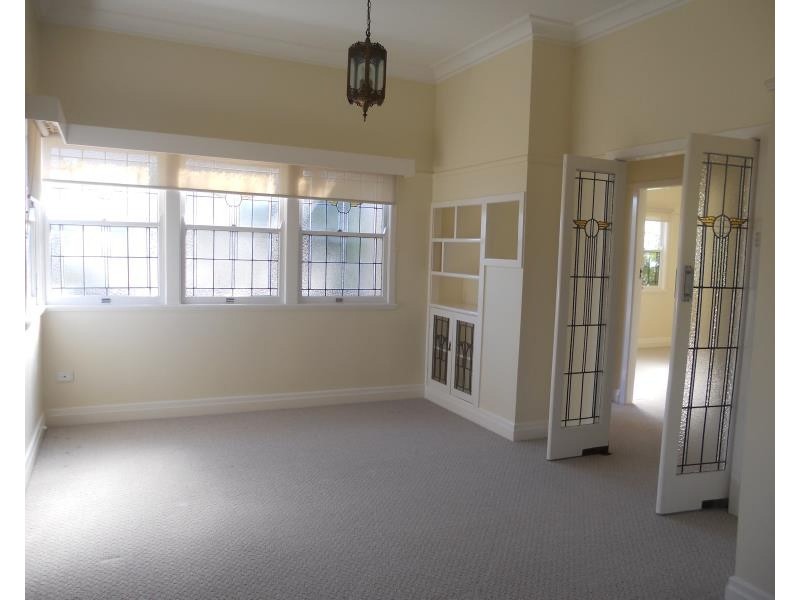 16 Murray Street, Pittsworth QLD 4356