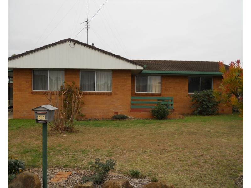 65 Hadley Street, Pittsworth QLD 4356