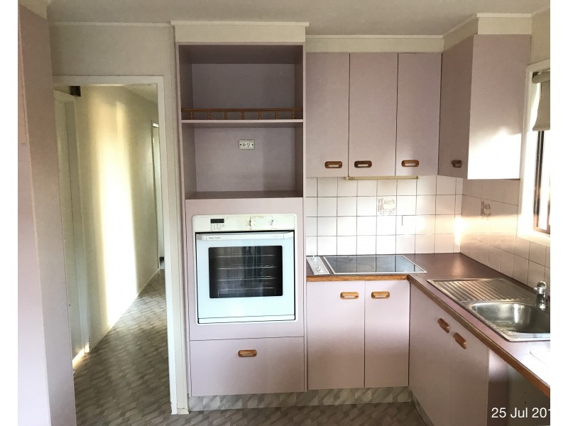 8 Fryar Street, Pittsworth QLD 4356