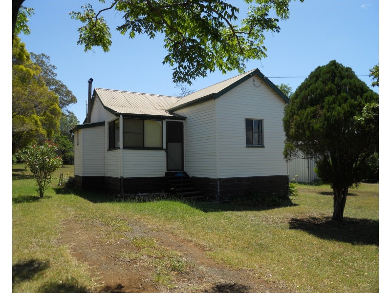 3 Fryar Street, Pittsworth QLD 4356