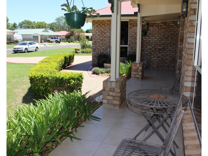14 Fairway Drive, Pittsworth QLD 4356