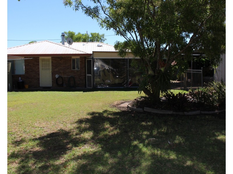10 Cunningham Street, Pittsworth QLD 4356