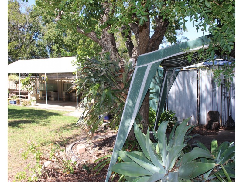 10 Cunningham Street, Pittsworth QLD 4356