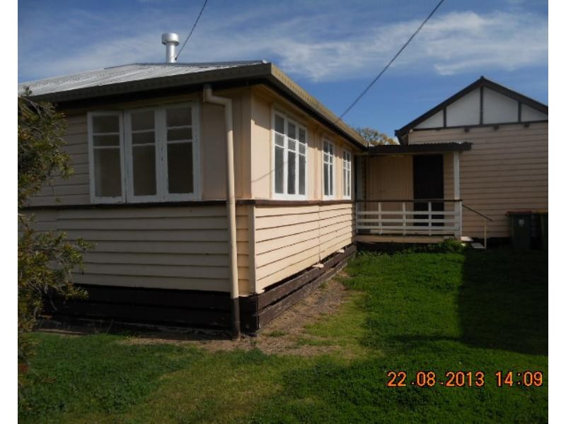 1/19 Edward Street, Millmerran QLD 4357