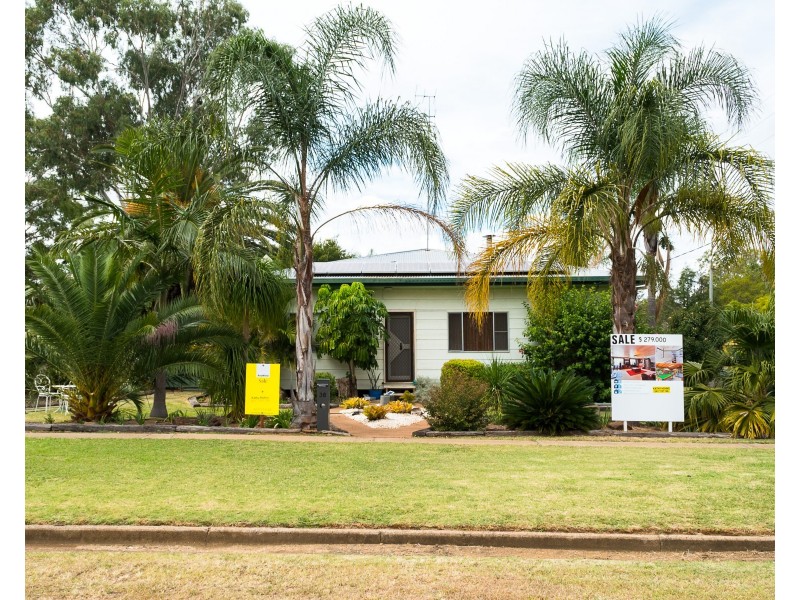 38 Briggs Street, Pittsworth QLD 4356