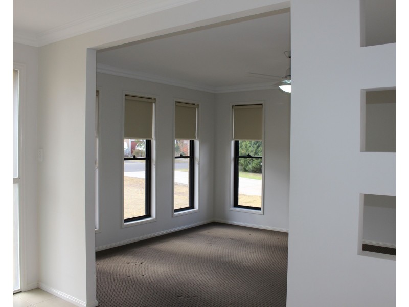 6 Alexia Street, Pittsworth QLD 4356