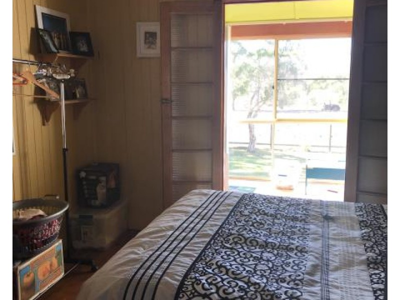 2 Weale Street, Pittsworth QLD 4356