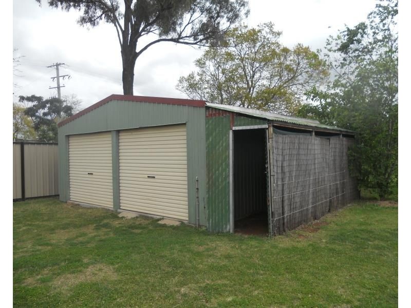 57 Murray Street, Pittsworth QLD 4356