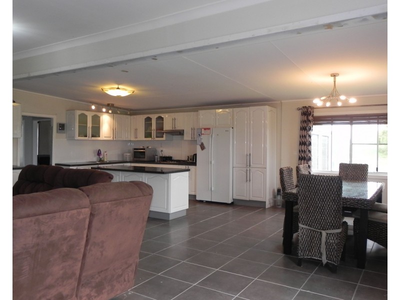 123 Yarranlea Road, Yarranlea QLD 4356