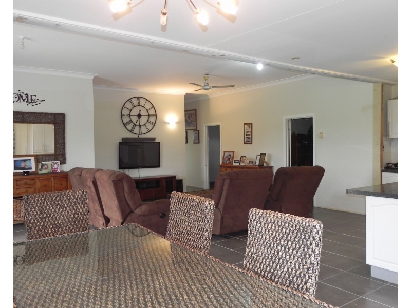 123 Yarranlea Road, Yarranlea QLD 4356