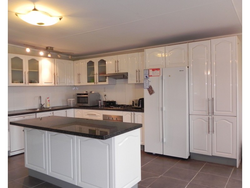 123 Yarranlea Road, Yarranlea QLD 4356