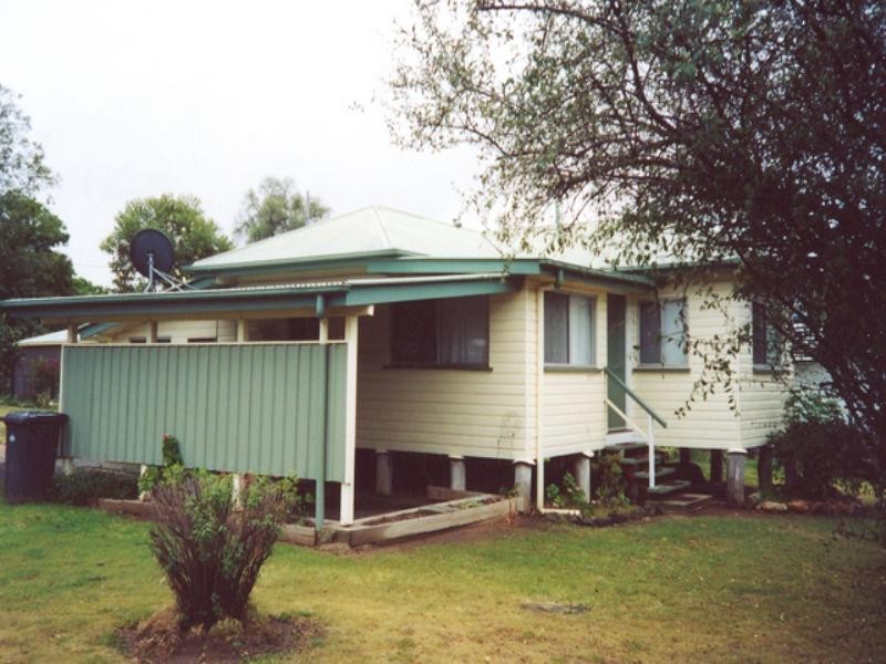 31 Mary Street, Millmerran QLD 4357