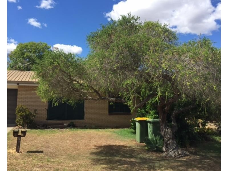 2/15 Donovan Street, Pittsworth QLD 4356