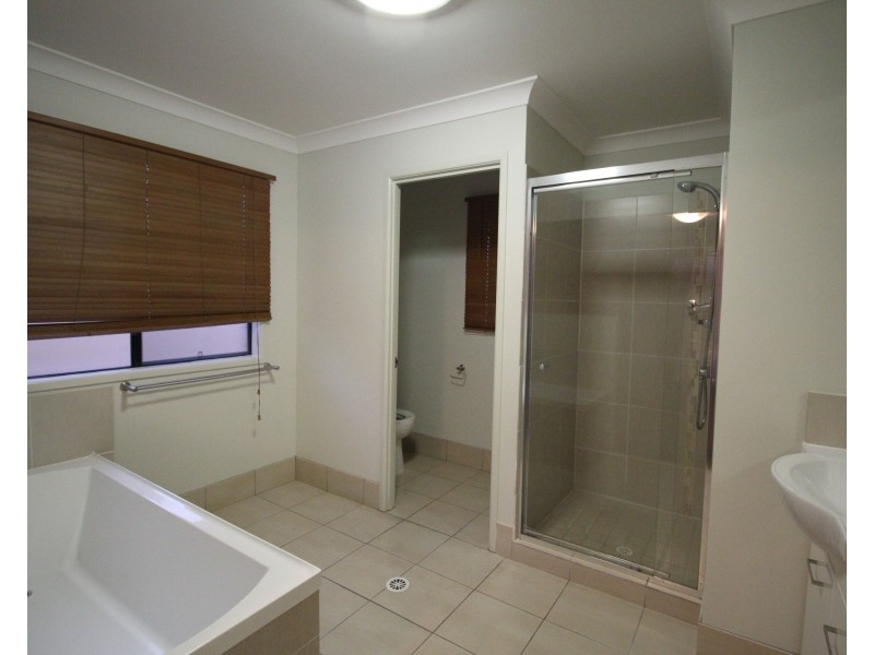 21 Woodhurst Street, Pittsworth QLD 4356